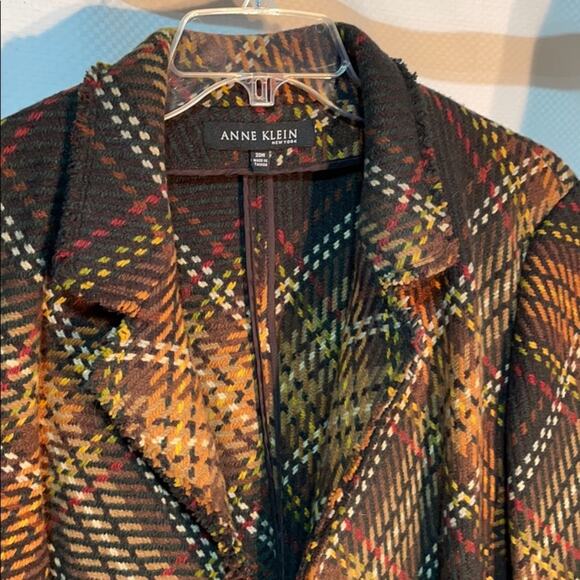 Anne Klein 20w brown gold plaid 💯wool like new - Picture 3 of 11